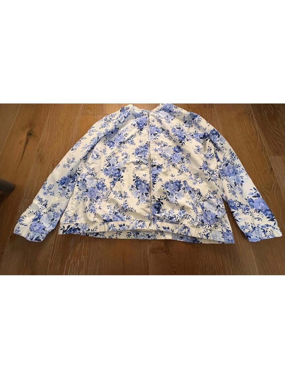 Torrid White and Blue Floral Zip Up Jacket Lightweight Size 3XL